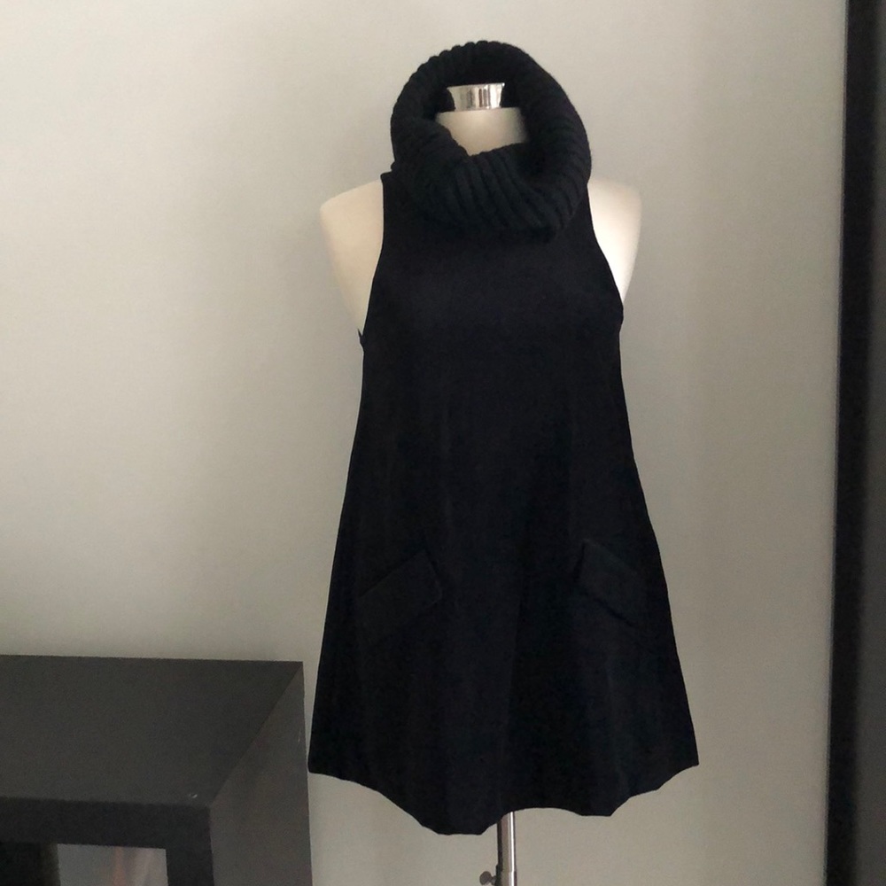 Theory black turtle neck top